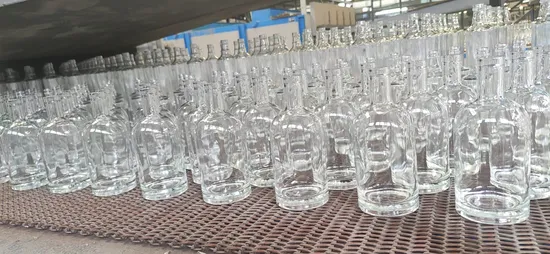 Bouteille de vin en verre vide en forme de Bordeaux/bouteille de vin rouge/bouteille de vin en verre/bouteille de Bourgogne